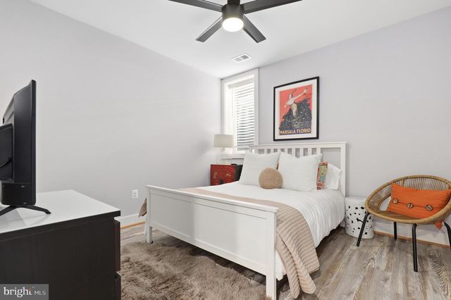 907 MAPLE AVE, Rockville, MD 20851