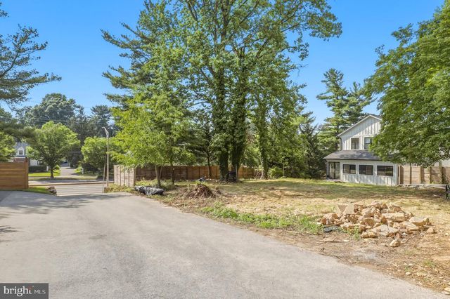 907 MAPLE AVE, Rockville, MD 20851