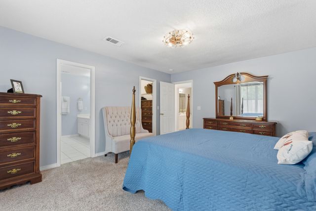 2284 Prytania Circle, Navarre, FL 32566