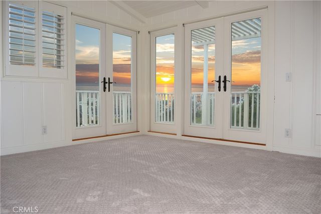 490 Diamond Street, Laguna Beach, CA 92651