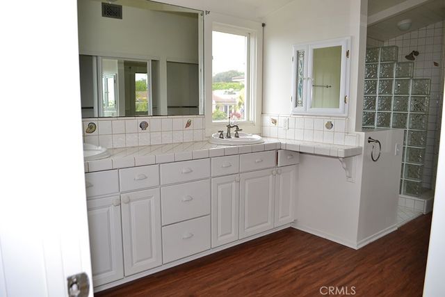 490 Diamond Street, Laguna Beach, CA 92651