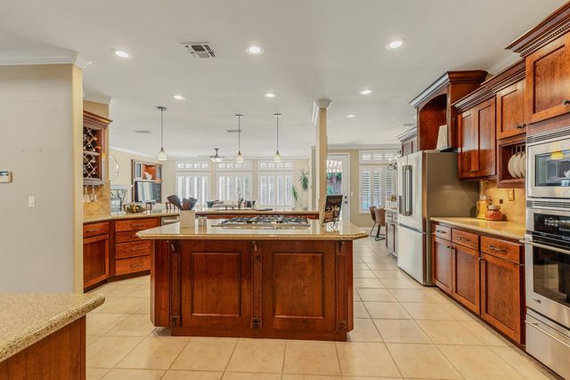 9801 Bramhall Ct, Granite Bay, CA 95746