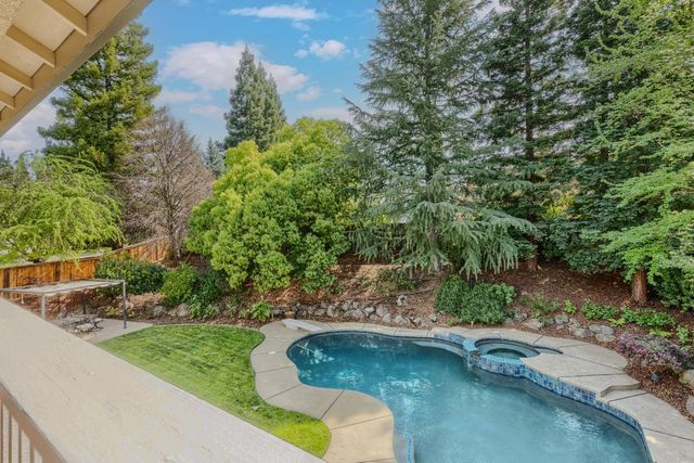 9801 Bramhall Ct, Granite Bay, CA 95746