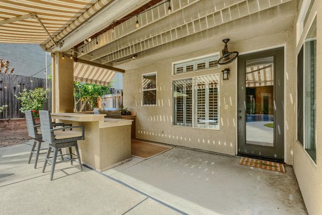 9801 Bramhall Ct, Granite Bay, CA 95746