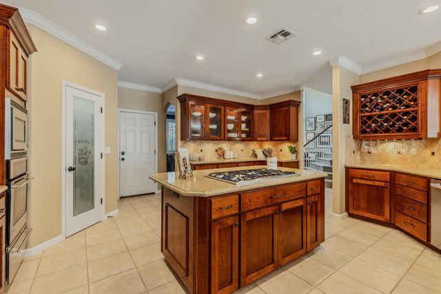 9801 Bramhall Ct, Granite Bay, CA 95746