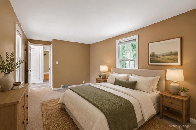N31W22210 Green Road, Waukesha, WI 53186