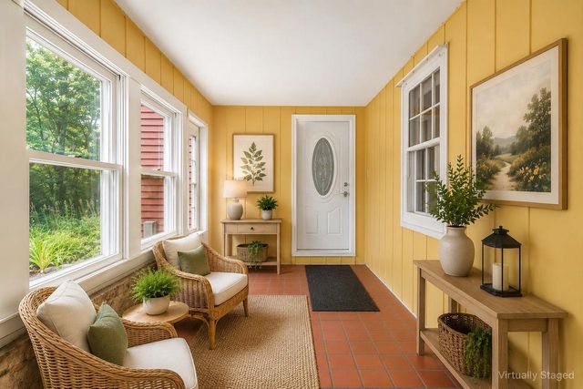 N31W22210 Green Road, Waukesha, WI 53186
