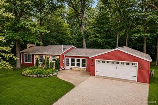 N31W22210 Green Road, Waukesha, WI 53186