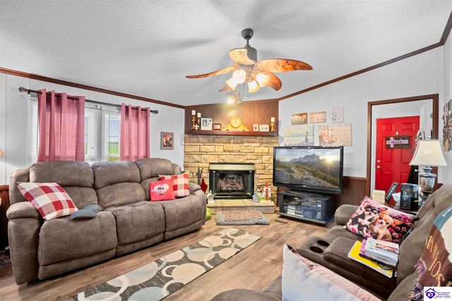 233 Shale Lane, Rineyville, KY 40162