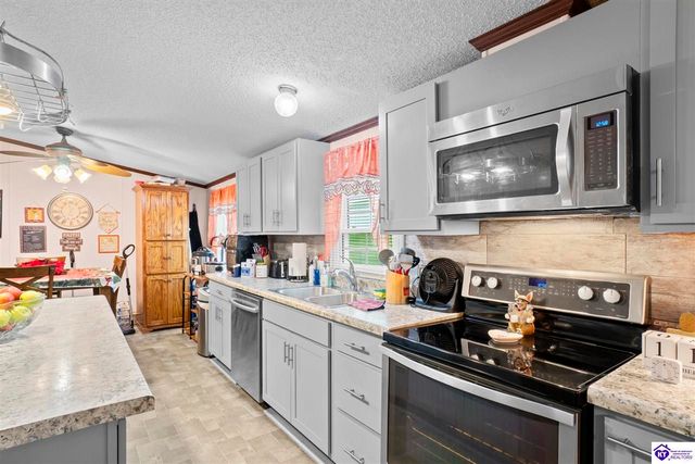 233 Shale Lane, Rineyville, KY 40162