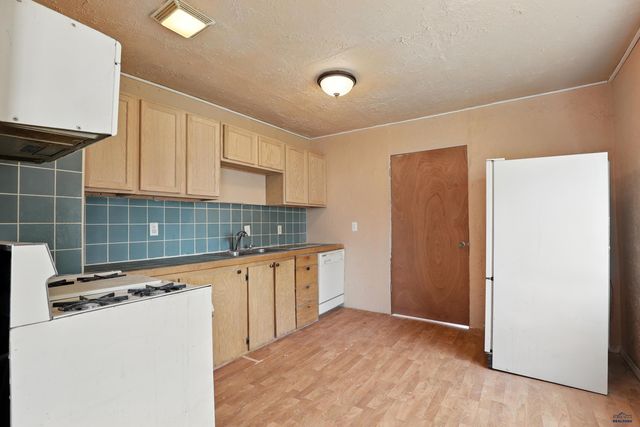 722 ALLEN AVE, Rapid City, SD 57701