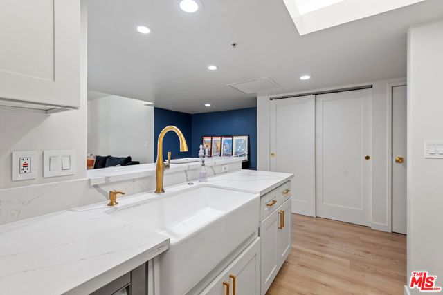 13700 Marina Pointe Drive 1426, Marina Del Rey, CA 90292