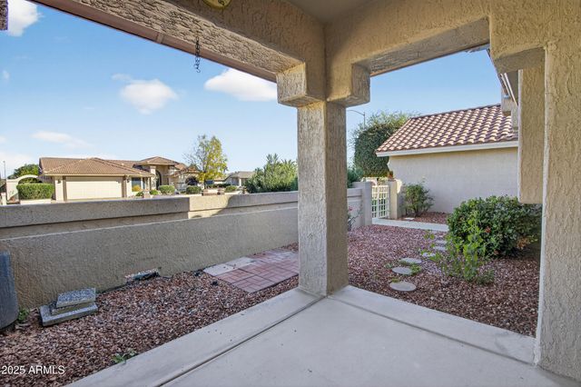 20618 N 142ND Avenue, Sun City West, AZ 85375