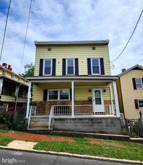 517 LINDEN ST, Cumberland, MD 21502