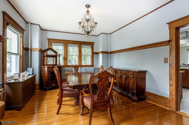 200 Washington Ave, Clifton City, NJ 07011
