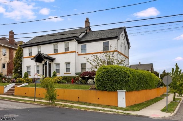 200 Washington Ave, Clifton City, NJ 07011
