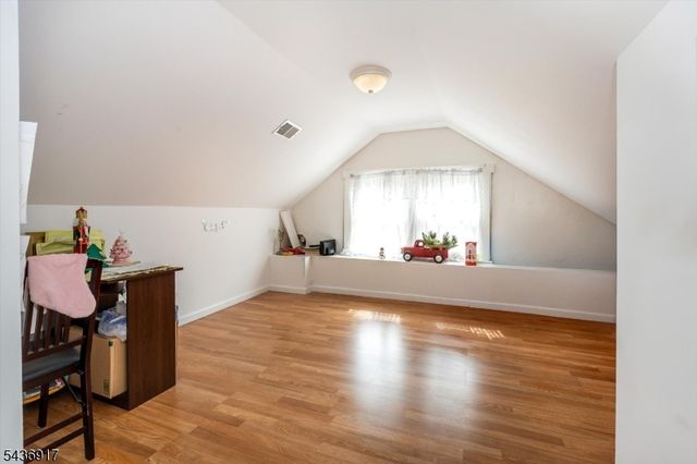 200 Washington Ave, Clifton City, NJ 07011