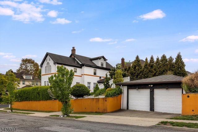 200 Washington Ave, Clifton City, NJ 07011