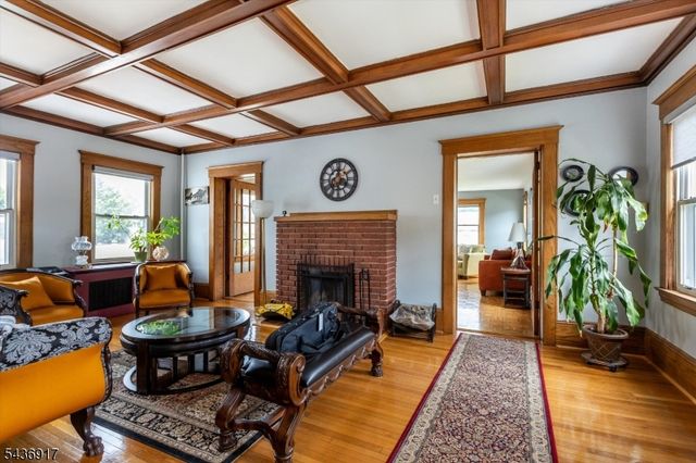 200 Washington Ave, Clifton City, NJ 07011