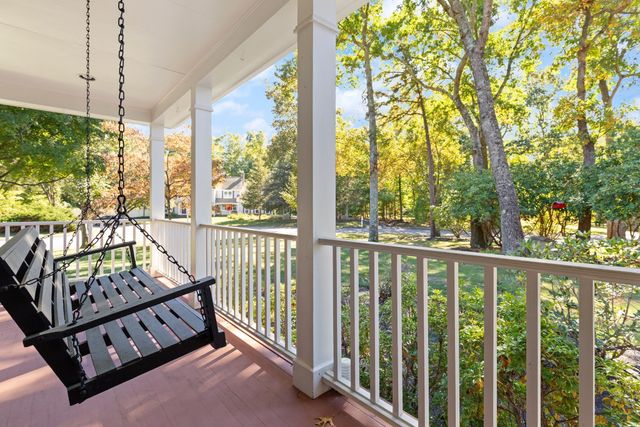 4 Stratford Ln, Easton, MA 02356