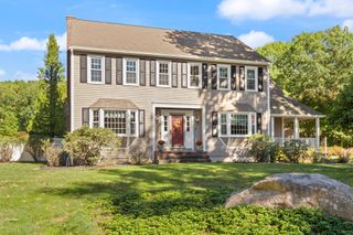 4 Stratford Ln, Easton, MA 02356