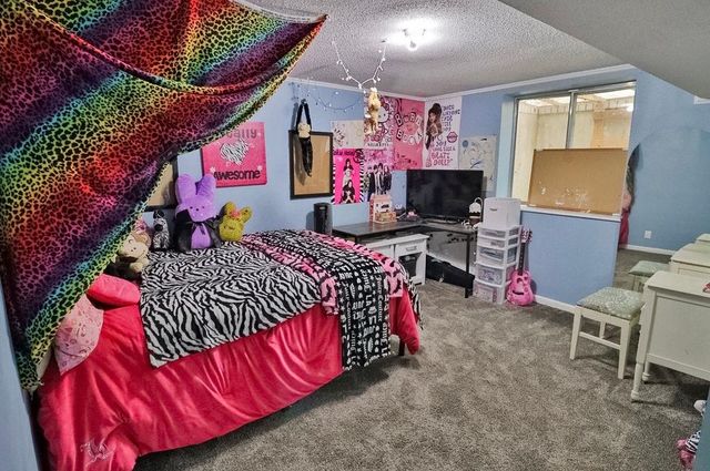 600 E Allen St, Valley Center, KS 67147