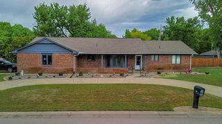 600 E Allen St, Valley Center, KS 67147