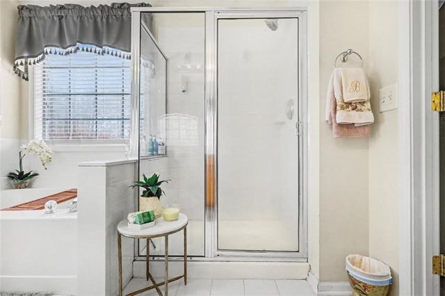 5769 Fairington Farms Court, Lithonia, GA 30038