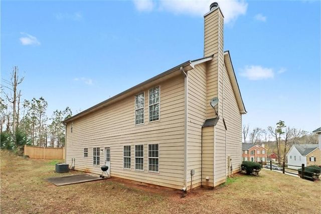 5769 Fairington Farms Court, Lithonia, GA 30038