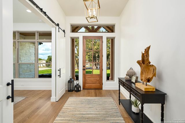 24351 Tres Arroyos, San Antonio, TX 78255