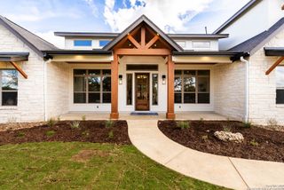 24351 Tres Arroyos, San Antonio, TX 78255