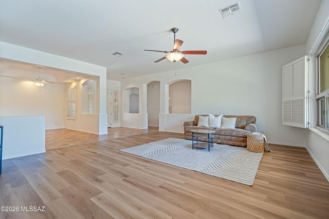 7703 W Talavera Way, Tucson, AZ 85743