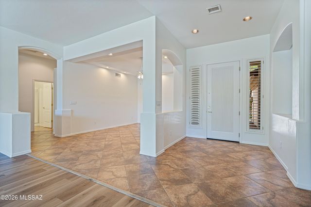 7703 W Talavera Way, Tucson, AZ 85743