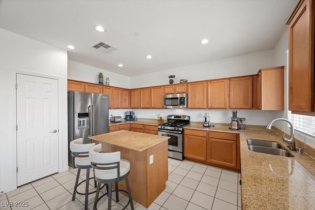 45 Via Di Mello, Henderson, NV 89011