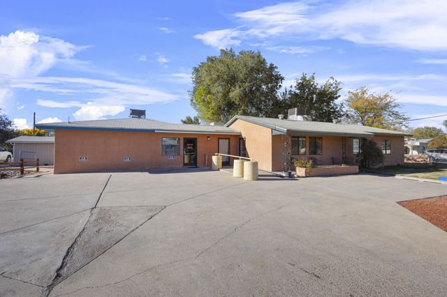 111 Sandoval Road SW, Los Lunas, NM 87031