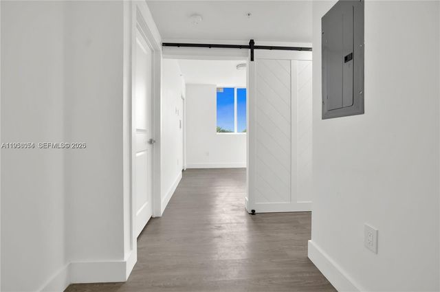 1620 NW 18th St 104, Miami, FL 33125