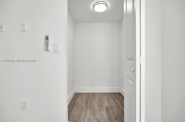 1620 NW 18th St 104, Miami, FL 33125