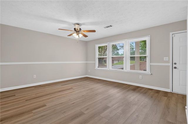 5975 Dart Drive, Lithonia, GA 30058