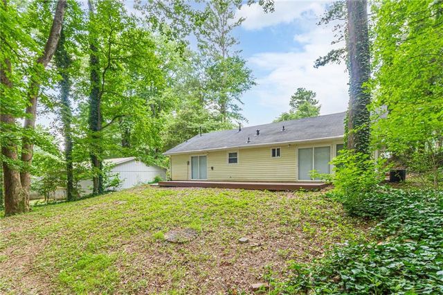 5975 Dart Drive, Lithonia, GA 30058