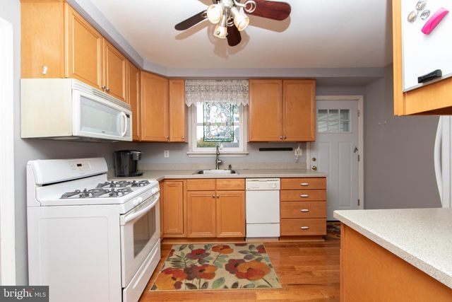 108 W HENRY ST, Palmyra, NJ 08065