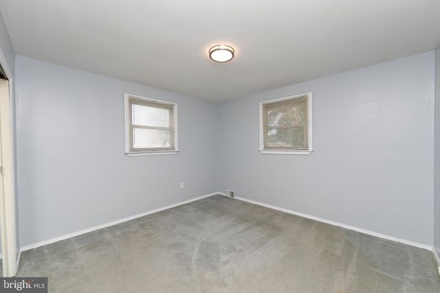 108 W HENRY ST, Palmyra, NJ 08065