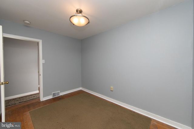 108 W HENRY ST, Palmyra, NJ 08065