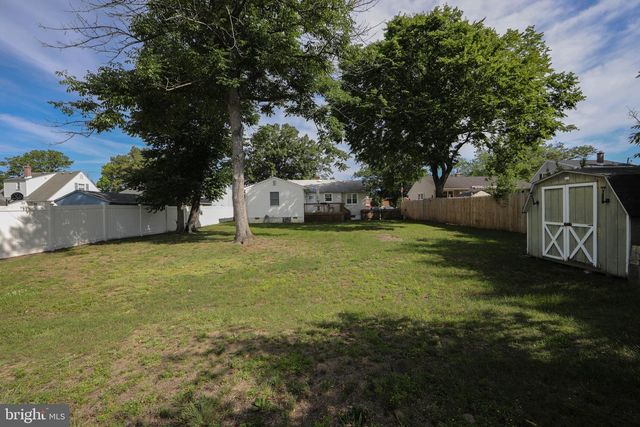 108 W HENRY ST, Palmyra, NJ 08065