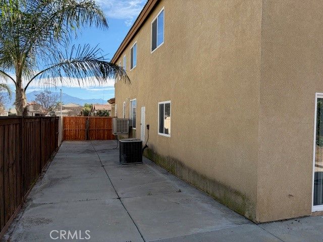 724 Grassy Meadow Drive, San Jacinto, CA 92582