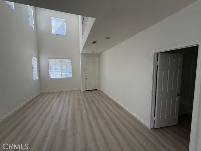 724 Grassy Meadow Drive, San Jacinto, CA 92582