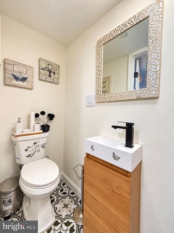 340 RIDGE AVE, Blackwood, NJ 08012