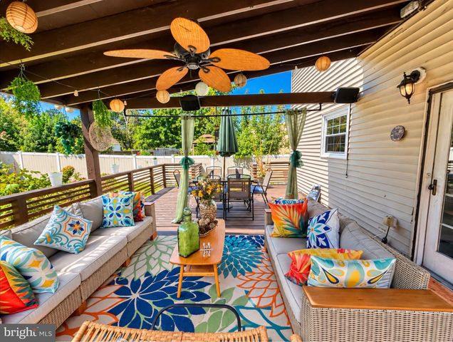 340 RIDGE AVE, Blackwood, NJ 08012