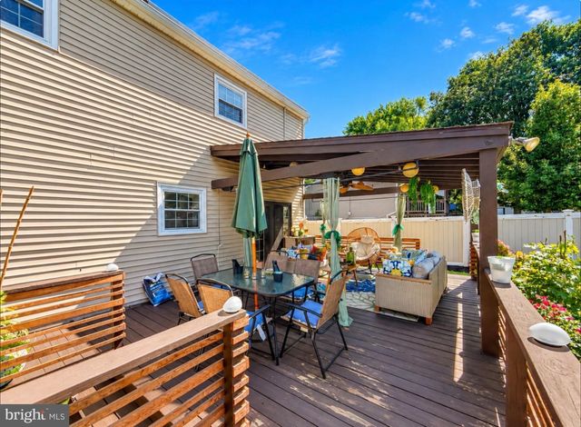 340 RIDGE AVE, Blackwood, NJ 08012