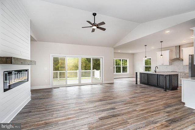5850 HALEYS MILL RD, Spotsylvania, VA 22551