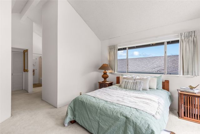 1479 Kanapuu Drive, Kailua, HI 96734